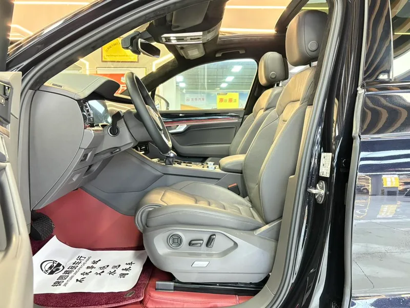 Volkswagen Touareg 2019 3.0TSI Version Ruifeng État VI extérieur photo 10 Volkswagen Touareg 2019 3.0TSI Version Ruifeng État VI extérieur photo 10
