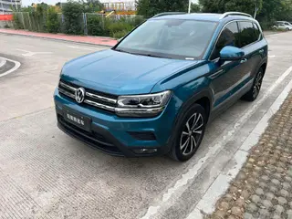 Volkswagen Tharu 2020 280TSI Versión de lujo de tracción en dos ruedas País VI