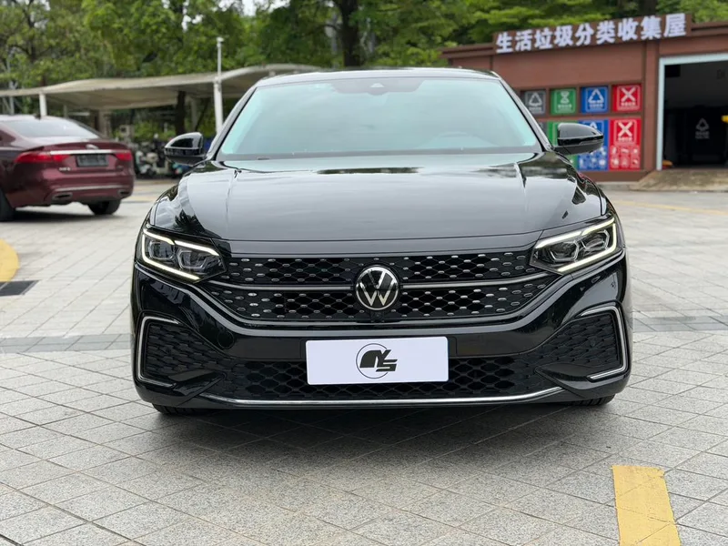 Volkswagen Passat 2023 Restyling 330TSI Star Deluxe Edition exterior photo 2 Volkswagen Passat 2023 Restyling 330TSI Star Deluxe Edition exterior photo 2