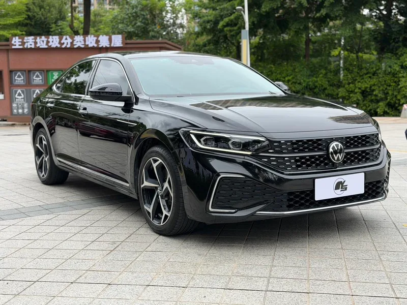 Volkswagen Passat 2023 Restyling 330TSI Star Deluxe Edition exterior photo 3 Volkswagen Passat 2023 Restyling 330TSI Star Deluxe Edition exterior photo 3