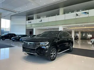 Volkswagen Touareg 2020 3.0TSI Острая версия