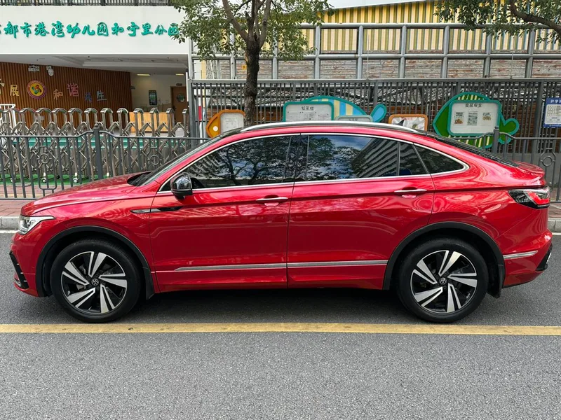 Volkswagen Tiguan X 2021 330TSI Flagship Edition interior photo 10 Volkswagen Tiguan X 2021 330TSI Flagship Edition interior photo 10