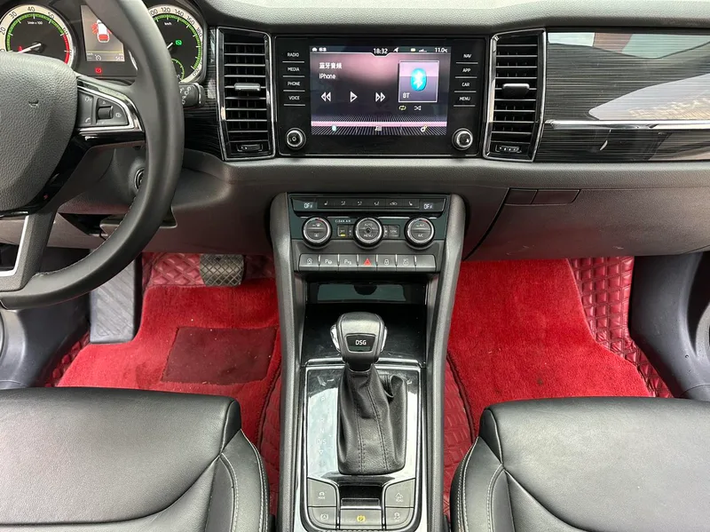 Skoda Kodiaq 2018 TSI380 7 Seat four-wheel drive flagship version interior photo 11 Skoda Kodiaq 2018 TSI380 7 Seat four-wheel drive flagship version interior photo 11
