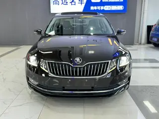 Skoda Octavia 2018 TSI280 DSG Luxury Edition exterior photo 2 Skoda Octavia 2018 TSI280 DSG Luxury Edition exterior photo 2