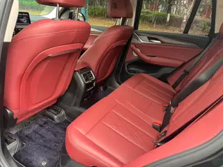 BMW X3 2023 xDrive30i Leading Type M Obsidian Night Suit interior photo 9 BMW X3 2023 xDrive30i Leading Type M Obsidian Night Suit interior photo 9
