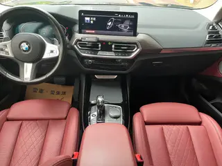 BMW X3 2023 xDrive30i Leading Type M Obsidian Night Suit interior photo 12 BMW X3 2023 xDrive30i Leading Type M Obsidian Night Suit interior photo 12