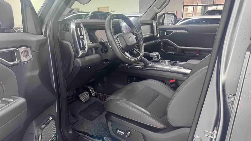 Jetour T2 2023 2.0TD Four-wheel drive Time travel PRO exterior photo 3 Jetour T2 2023 2.0TD Four-wheel drive Time travel PRO exterior photo 3