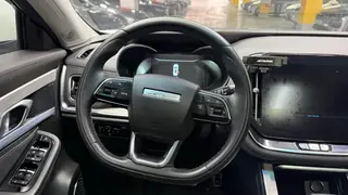 Jetour X70 2020 1.5T DCT Yue Hline Edition 7 seat interior photo 14 Jetour X70 2020 1.5T DCT Yue Hline Edition 7 seat interior photo 14