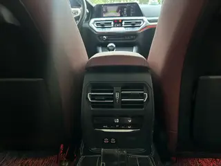 BMW 3 Series 2021 Restyling 325Li M Sports suit interior photo 16 BMW 3 Series 2021 Restyling 325Li M Sports suit interior photo 16