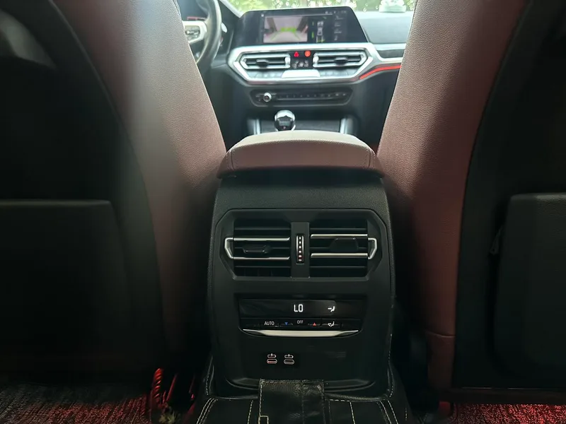 BMW 3 Series 2021 Restyling 325Li M Sports suit interior photo 16 BMW 3 Series 2021 Restyling 325Li M Sports suit interior photo 16