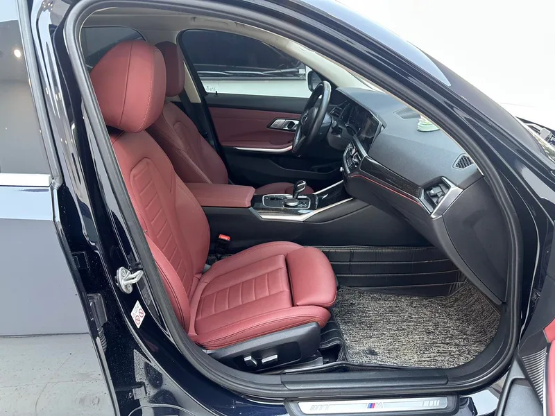 BMW 3 Series 2021 Restyling 325Li M Sports suit interior photo 20 BMW 3 Series 2021 Restyling 325Li M Sports suit interior photo 20