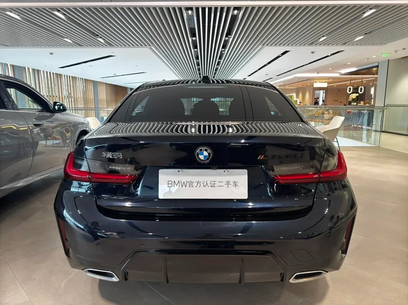 BMW 3 Series 2025 325Li M Ensemble de sport extérieur photo 4 BMW 3 Series 2025 325Li M Ensemble de sport extérieur photo 4
