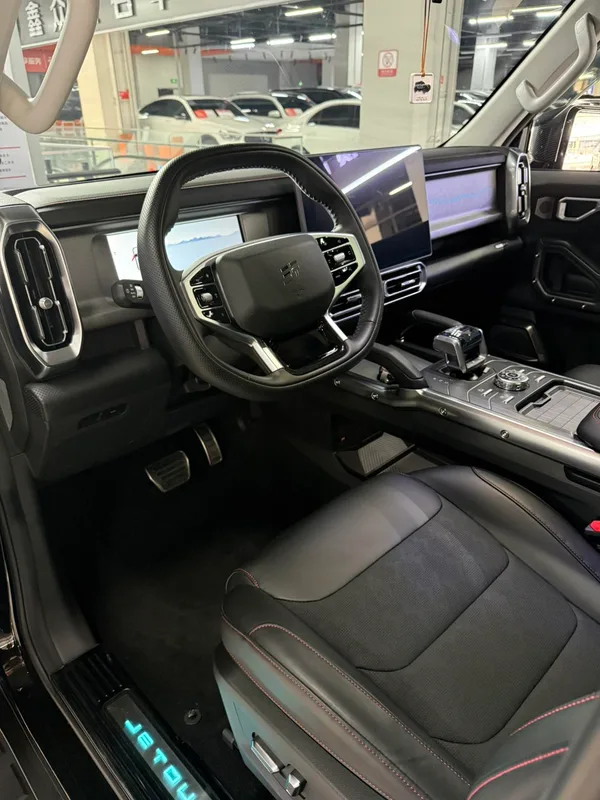 Jetour T2 2025 2.0TD XWD Discover exterior photo 4 Jetour T2 2025 2.0TD XWD Discover exterior photo 4