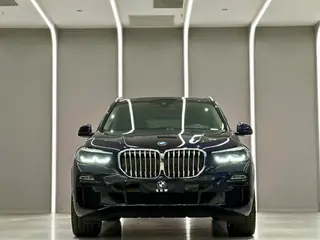 BMW X5 2021 Mise à jour xDrive30i M Ensemble de sport extérieur photo 2 BMW X5 2021 Mise à jour xDrive30i M Ensemble de sport extérieur photo 2