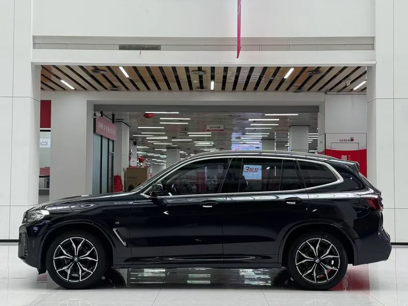 BMW X3 2022 Restyling xDrive25i M Sports suit exterior photo 8 BMW X3 2022 Restyling xDrive25i M Sports suit exterior photo 8