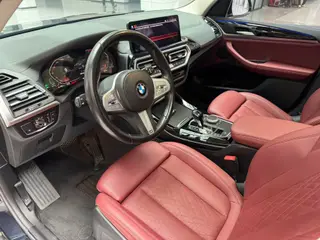 BMW X3 2022 Restyling xDrive25i M Sports suit interior photo 11 BMW X3 2022 Restyling xDrive25i M Sports suit interior photo 11