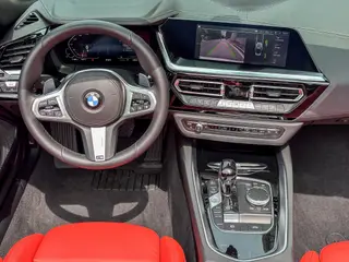BMW Z4 2023 sDrive 25i M Sports suit interior photo 11 BMW Z4 2023 sDrive 25i M Sports suit interior photo 11