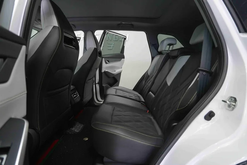 Changan CS75 PLUS 2023 Troisième génération 1.5T Type pilote automatique extérieur photo 10 Changan CS75 PLUS 2023 Troisième génération 1.5T Type pilote automatique extérieur photo 10