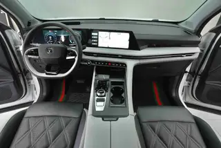 Changan CS75 PLUS 2023 Troisième génération 1.5T Type pilote automatique intérieur photo 17 Changan CS75 PLUS 2023 Troisième génération 1.5T Type pilote automatique intérieur photo 17