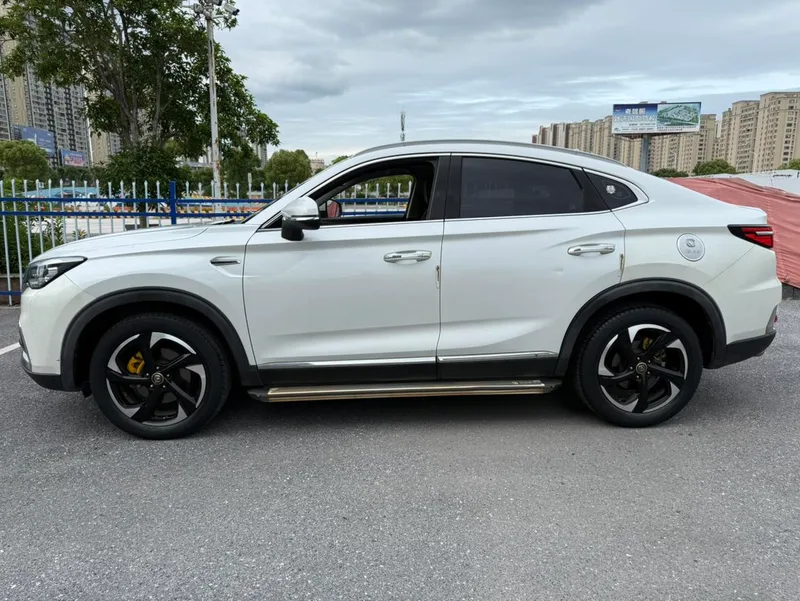 Changan CS85 COUPE 2019 2.0T Moving version Country VI exterior photo 3 Changan CS85 COUPE 2019 2.0T Moving version Country VI exterior photo 3