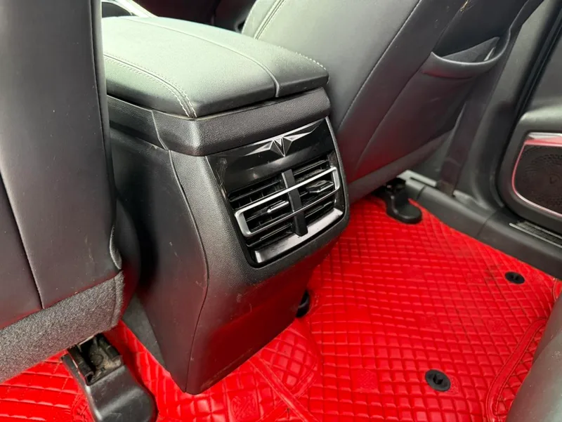 Changan CS85 COUPE 2019 2.0T Moving version Country VI interior photo 7 Changan CS85 COUPE 2019 2.0T Moving version Country VI interior photo 7