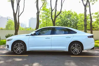 Geely Preface 2023 2.0T Premium Trim exterior photo 4 Geely Preface 2023 2.0T Premium Trim exterior photo 4