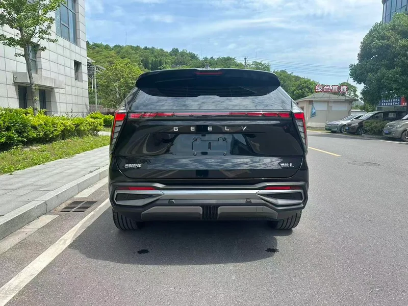 Geely Boyue L 2023 1.5TD DCT Acabado premium interior foto 7 Geely Boyue L 2023 1.5TD DCT Acabado premium interior foto 7