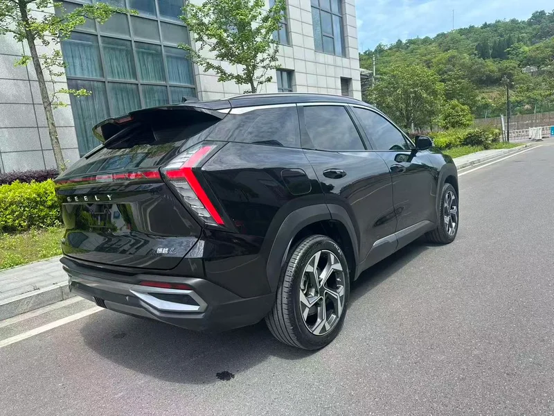 Geely Boyue L 2023 1.5TD DCT Acabado premium interior foto 8 Geely Boyue L 2023 1.5TD DCT Acabado premium interior foto 8