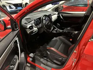 Geely Coolray 2021 240T DCT Платиновая версия интерьер фото 9 Geely Coolray 2021 240T DCT Платиновая версия интерьер фото 9