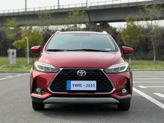 Toyota Yaris L 2022 1.5L CVT Luxe PLUS Version extérieur photo 2 Toyota Yaris L 2022 1.5L CVT Luxe PLUS Version extérieur photo 2
