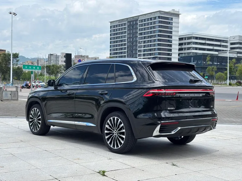 Geely Monjaro 2025 2.0TD Gaogong automatique à deux roues motrices Dongfang Yao remporte la version étoile extérieur photo 6 Geely Monjaro 2025 2.0TD Gaogong automatique à deux roues motrices Dongfang Yao remporte la version étoile extérieur photo 6