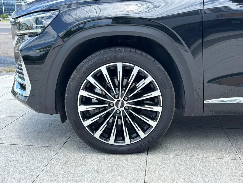 Geely Monjaro 2025 2.0TD Gaogong automatique à deux roues motrices Dongfang Yao remporte la version étoile extérieur photo 8 Geely Monjaro 2025 2.0TD Gaogong automatique à deux roues motrices Dongfang Yao remporte la version étoile extérieur photo 8