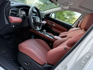 Changan CS75 2026 PRO 1.5T DCT Premium Class 7 seat interior photo 7