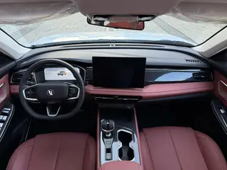 Changan CS75 2026 PRO 1.5T DCT Premium Class 7 seat interior photo 9