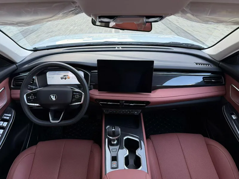 Changan CS75 2026 PRO 1.5T DCT Premium Class 7 seat interior photo 9
