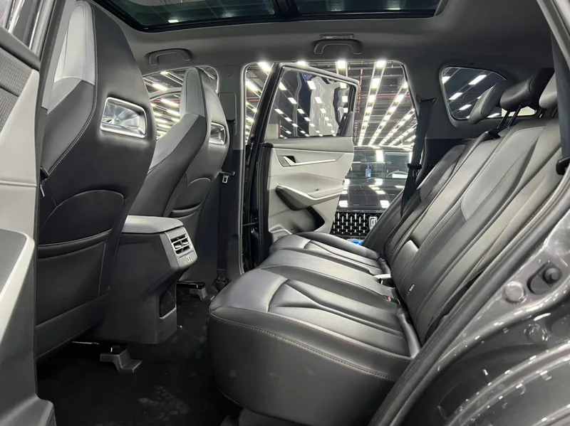 Changan CS75 PLUS 2022 Second generation 1.5T Automatic pilot type interior photo 9 Changan CS75 PLUS 2022 Second generation 1.5T Automatic pilot type interior photo 9