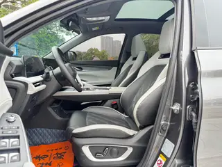 Changan CS75 PLUS 2023 Troisième génération 1.5T Type pilote automatique extérieur photo 5 Changan CS75 PLUS 2023 Troisième génération 1.5T Type pilote automatique extérieur photo 5