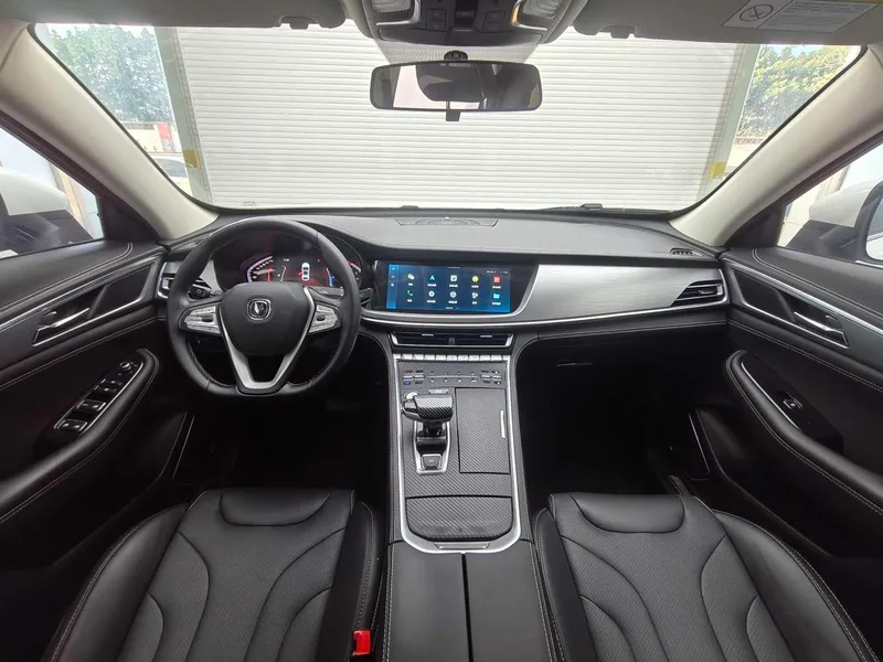 Changan CS85 COUPE 2021 1.5T DCT De élite interior foto 8 Changan CS85 COUPE 2021 1.5T DCT De élite interior foto 8