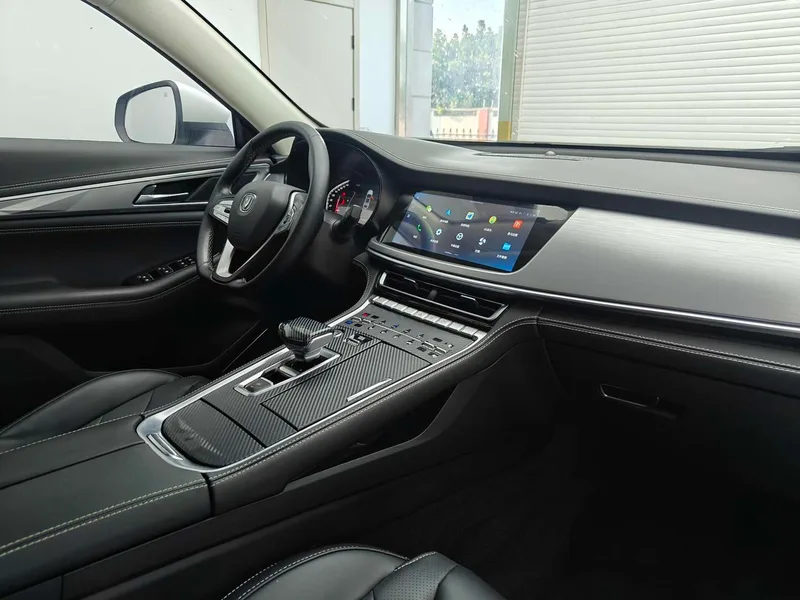 Changan CS85 COUPE 2021 1.5T DCT De élite interior foto 9 Changan CS85 COUPE 2021 1.5T DCT De élite interior foto 9