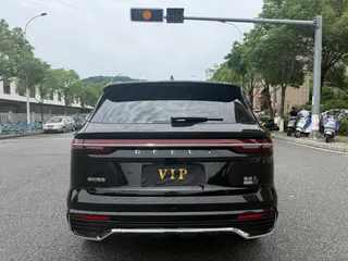 Geely Monjaro 2026 2.0TD Высокая работа автоматически с двумя приводами экстерьер фото 6 Geely Monjaro 2026 2.0TD Высокая работа автоматически с двумя приводами экстерьер фото 6