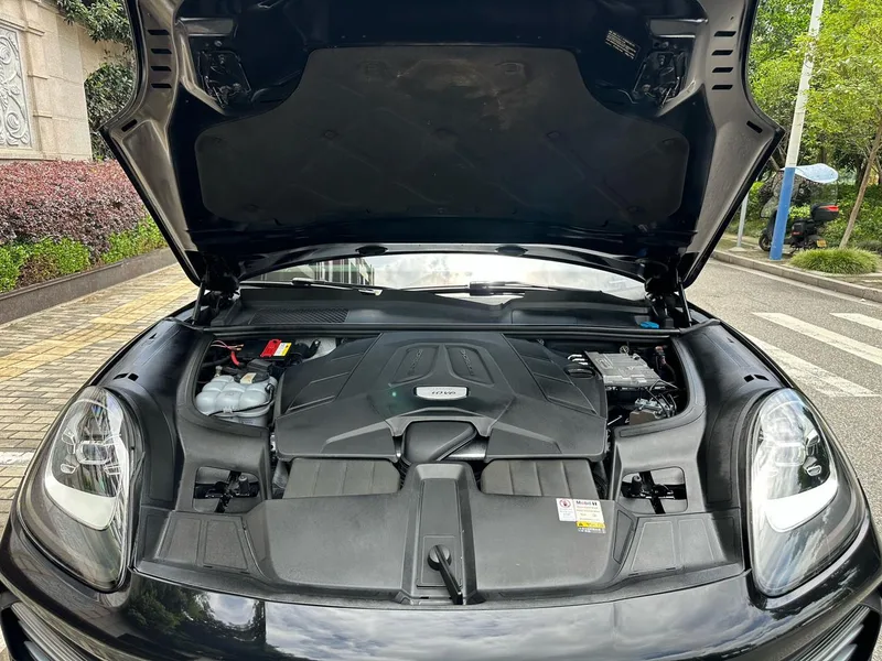 Porsche Cayenne 2019 Cayenne 3.0T interior foto 14