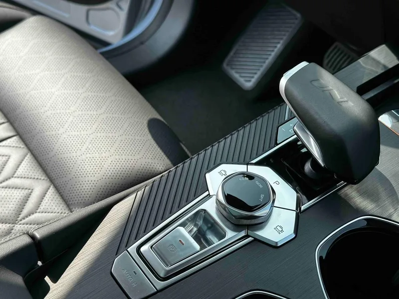 Changan UNI-K 2021 2.0T Type de luxe intérieur photo 12 Changan UNI-K 2021 2.0T Type de luxe intérieur photo 12