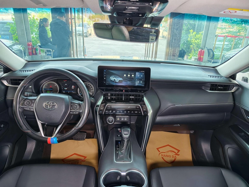 Unrecognized brand Toyota Venza 2023 Dual Power 2.5L CVT Two-wheel drive luxury edition interior photo 14 Unrecognized brand Toyota Venza 2023 Dual Power 2.5L CVT Two-wheel drive luxury edition interior photo 14