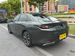 Changan Lamore 2023 1.5T GDI Automatic pilot type exterior photo 4