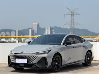 Changan UNI-V 2022 2.0T Веденская версия