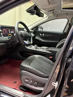 Exeed Lingyun 2021 400T Two-Drive Star Edition exterior photo 10