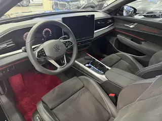 Volkswagen Passat 2026 Pro 380TSI Version Star Dragon extérieur photo 5 Volkswagen Passat 2026 Pro 380TSI Version Star Dragon extérieur photo 5