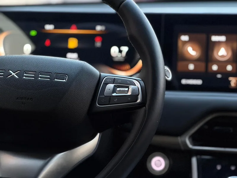 Exeed Lingyun 2021 1.6T Two-Elabel Star Edition interior photo 16