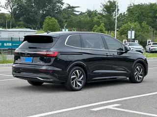 Volkswagen Viloran 2022 380TSI Zunchi версия экстерьер фото 6 Volkswagen Viloran 2022 380TSI Zunchi версия экстерьер фото 6