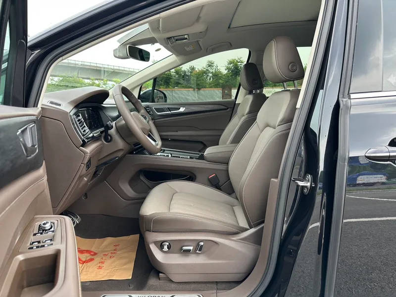 Volkswagen Viloran 2022 380TSI Zunchi версия экстерьер фото 7 Volkswagen Viloran 2022 380TSI Zunchi версия экстерьер фото 7
